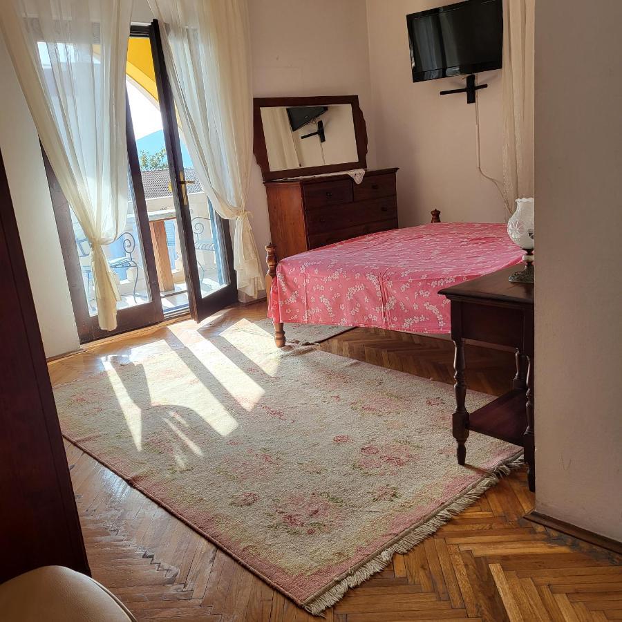 Studio Apartman Sa Pogledom Na More Meljine Kültér fotó